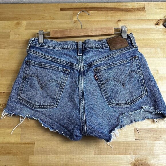 Levi’s 501 Cut-off Denim High Rise‎ Shorts Odeon Medium Wash Size 30 - Picture 3 of 8
